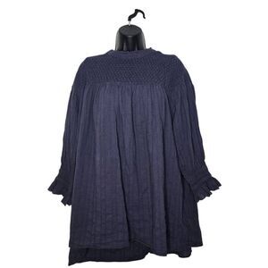 Free People Women's Medium Size  Blue Mila Smocked Cotton Tunic Top